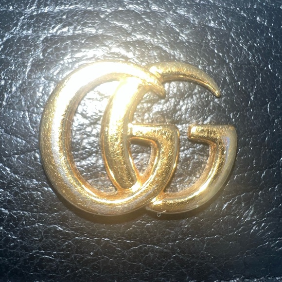 Authentic Gucci GG Marmont Leather Key Case(Pre-Loved) - Picture 5 of 14